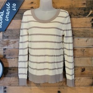 SALE-Levi's women's tan and cream light weight sweater size m
